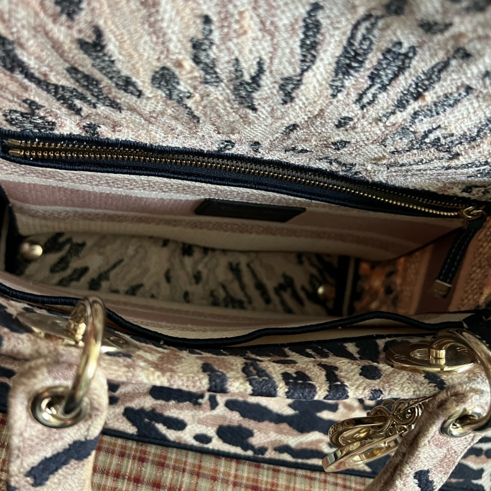 Christian Dior Diana D Lite. FINAL SALE. - Picture 3 of 11